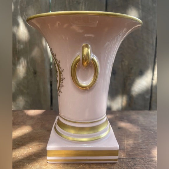 Vintage Blush Pink & Gold Vase Victorian Cottage Shabby Chic Floral Cottagecore - Picture 2 of 6